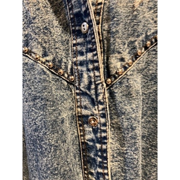 VTG Acid Wash Denim Embellished Western Style Button Shirt by Pretty Bleu Large‎ - Picture 5 of 6